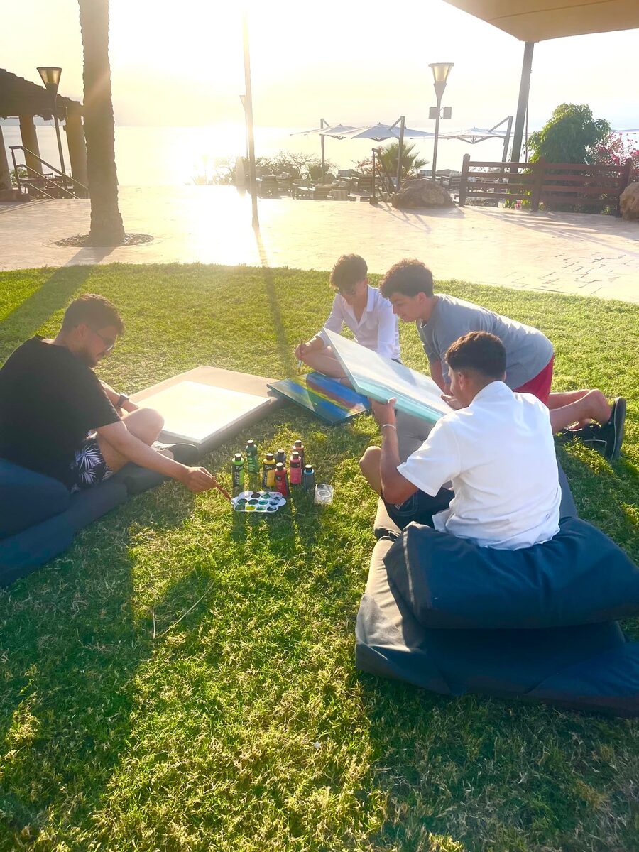 Art therapy session at the Dead Sea, Jordan, photo 4