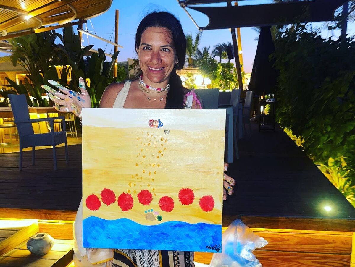 Art therapy session in Almaza Bay, photo 7